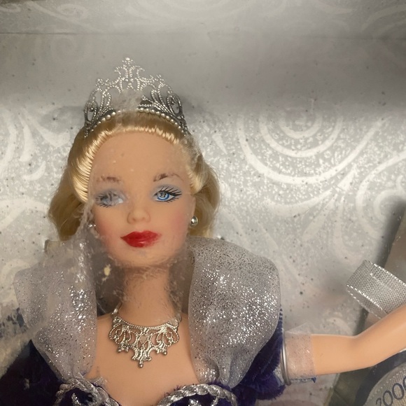 Millennium Barbie - Picture 3 of 7